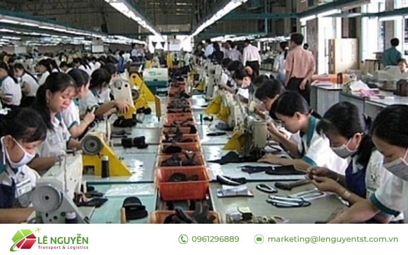 Gia công hàng hóa cho thương nhân nước ngoài là gì? Cần hiểu đúng ngay từ đầu